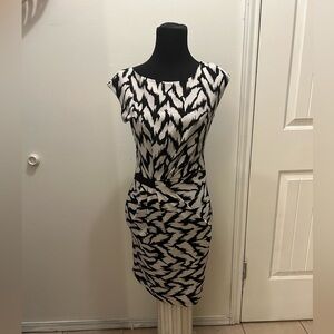 Armani Exchange Black and White Sleeveless Knee-lengthDressWaist XS